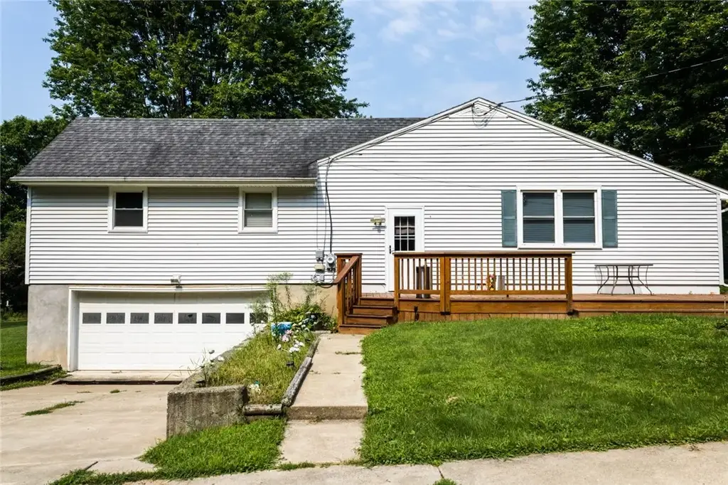 9436 Maple Street, Campbell