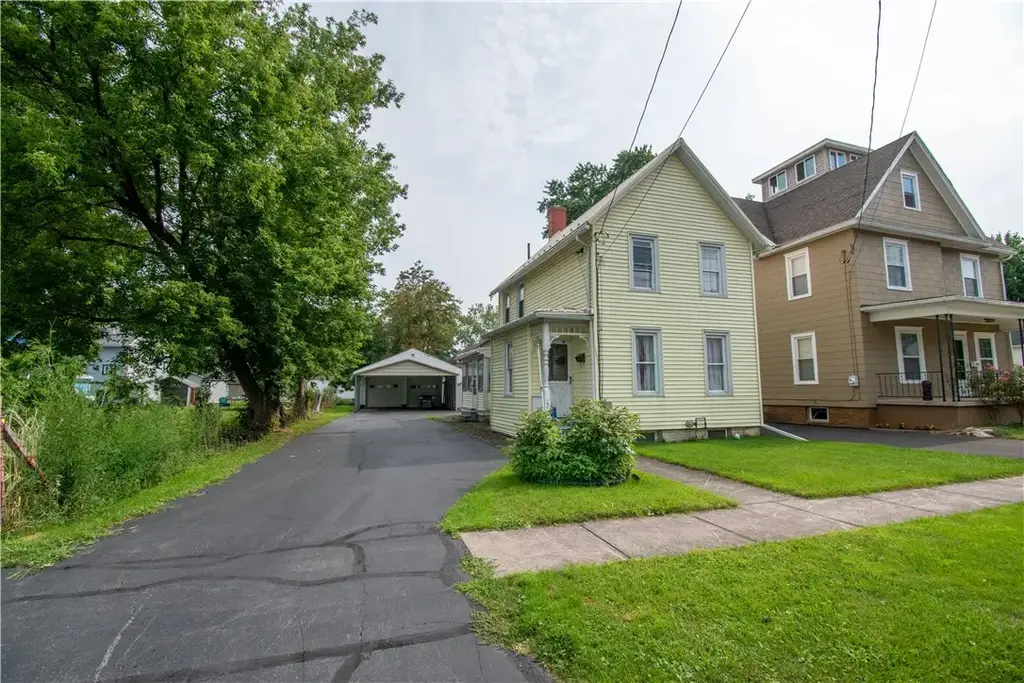 140 Andes Avenue, Geneva City