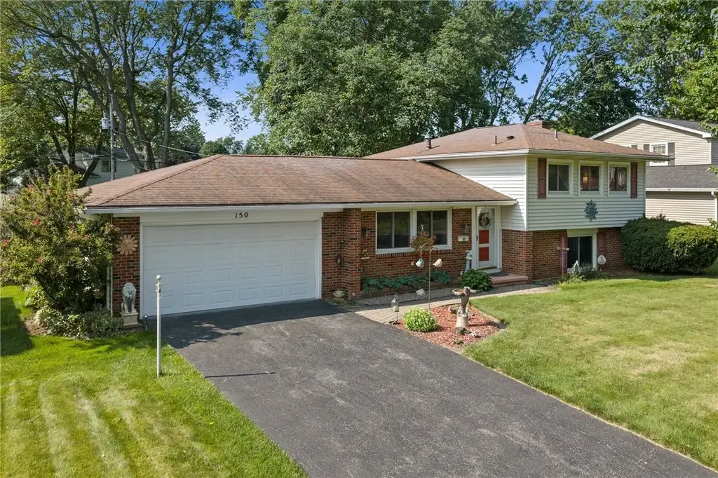 150 Eileen Drive, Greece