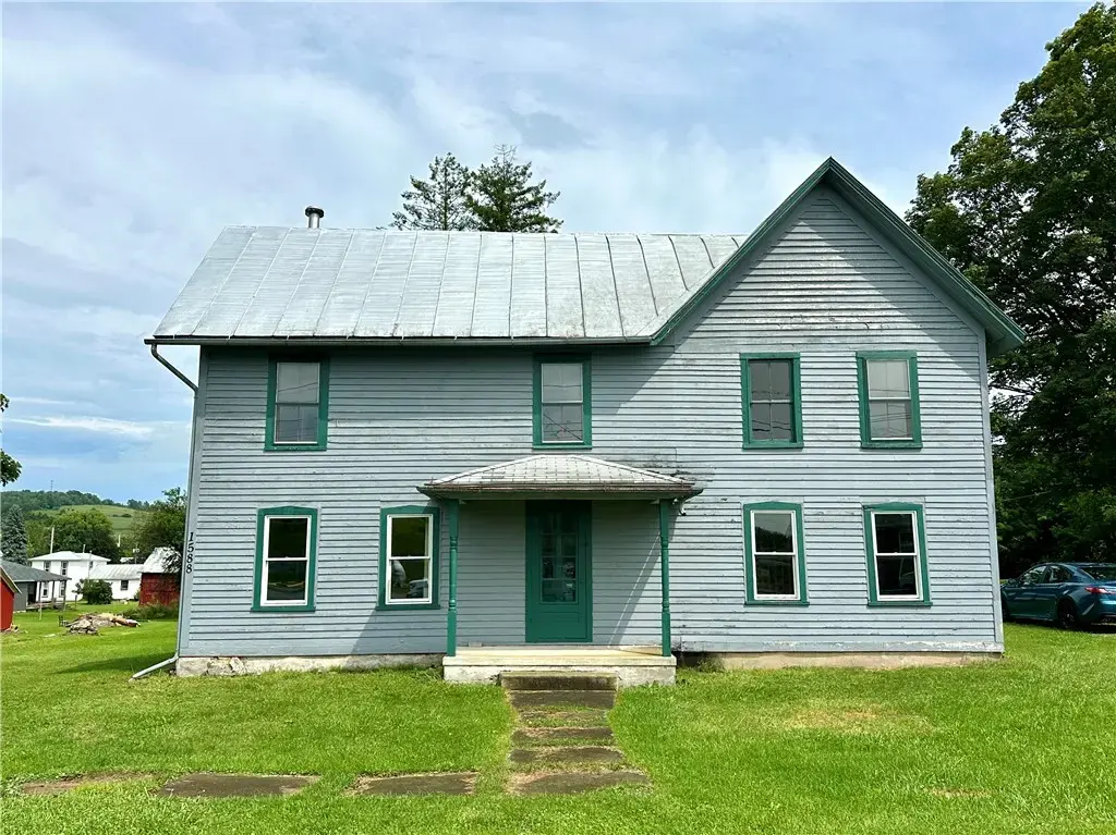 1588 Academy Street, Woodhull