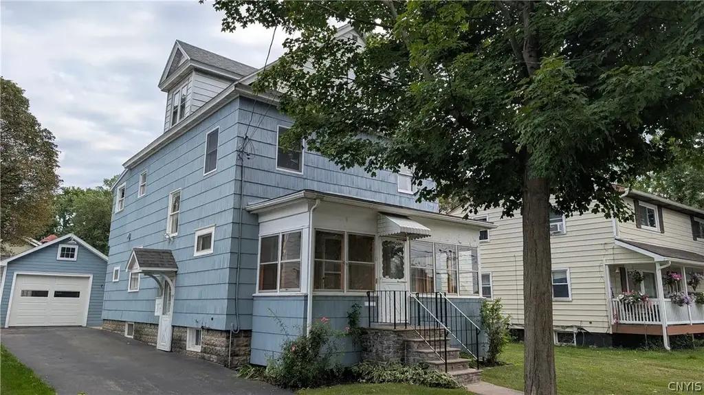 110 Allen Street, DeWitt