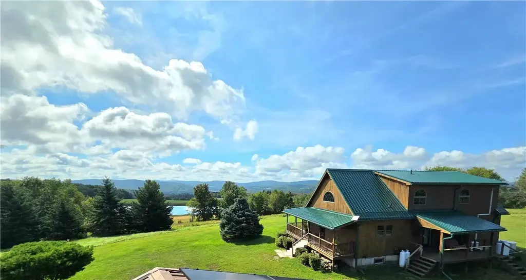 1129 Vandervort Hill Road, Sidney