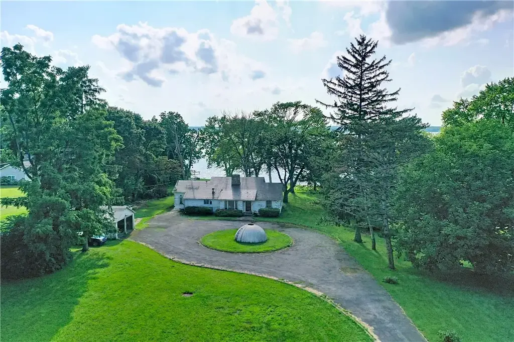 43 Cayuga Street, Springport