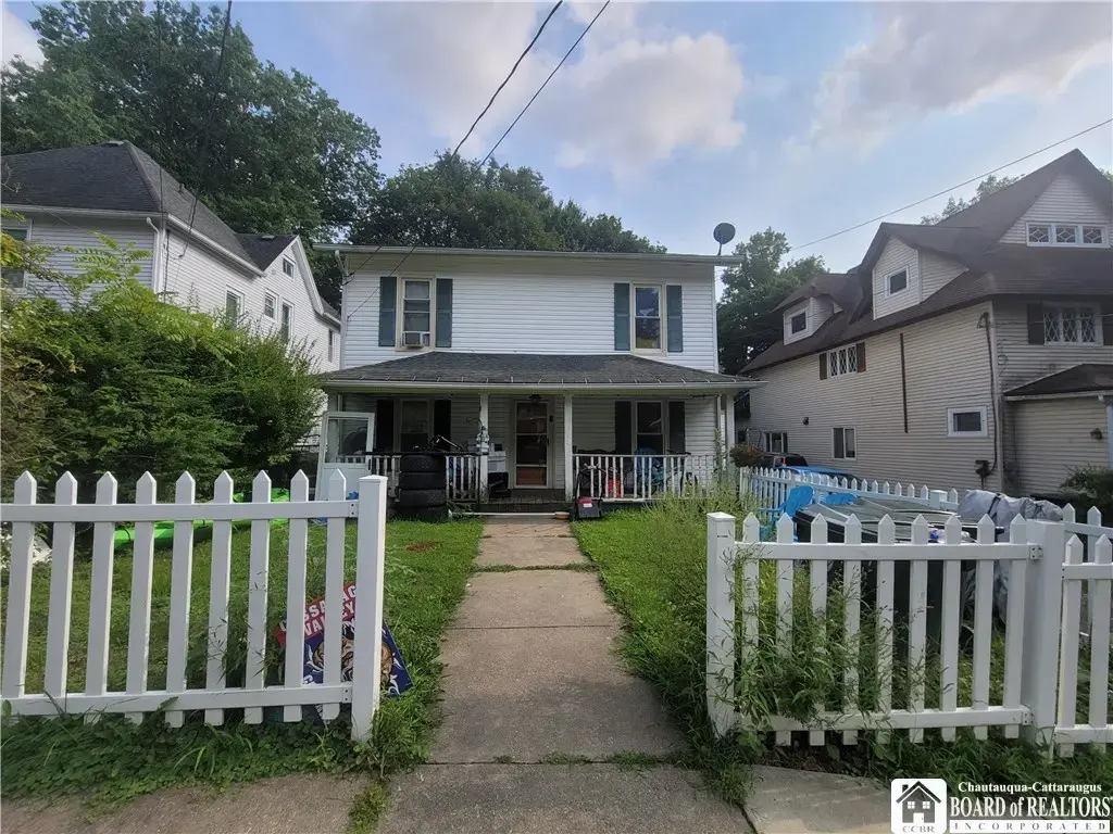 114 Van Buren Street, Jamestown