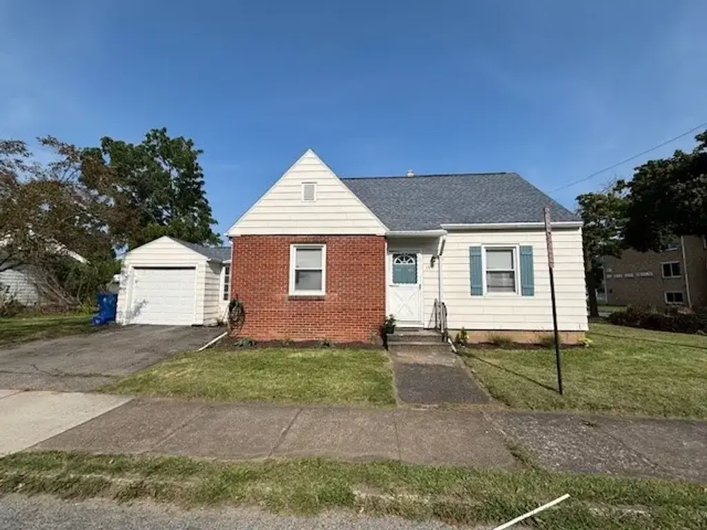 88 Fort Hill, Rochester