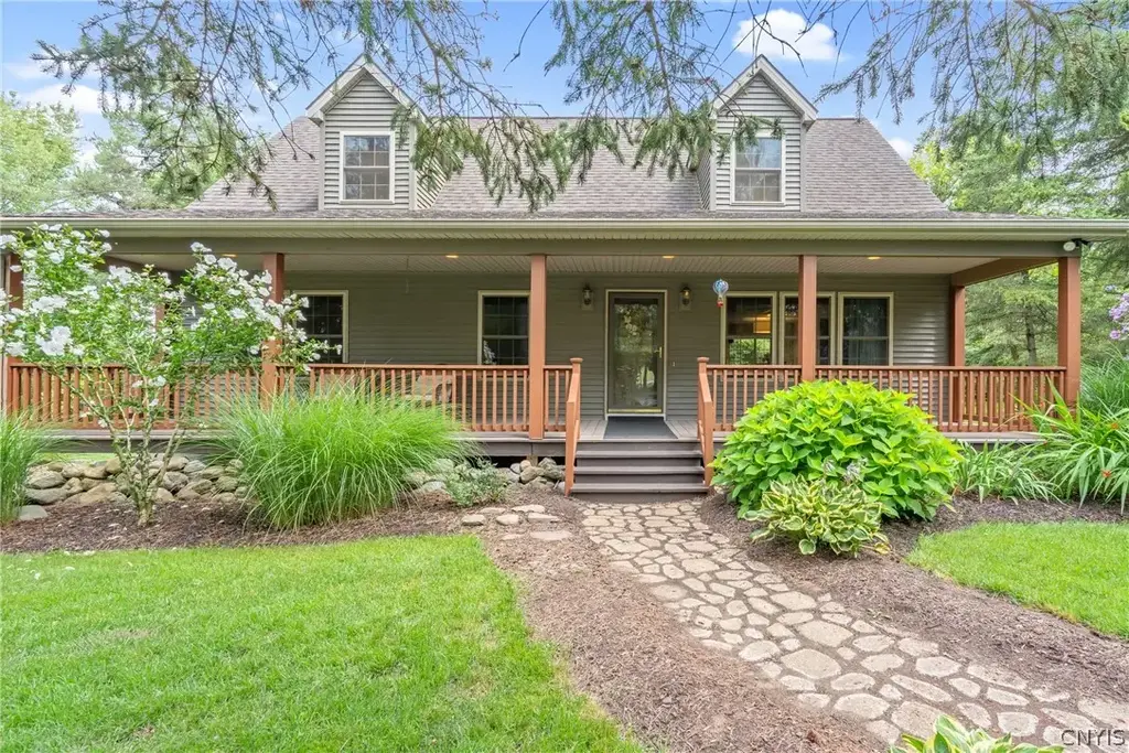 3000 Ridge Road, Pompey