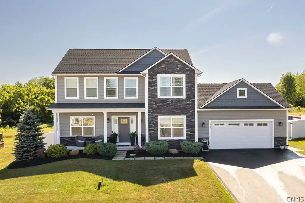 3052 Chillingham Way, Lysander