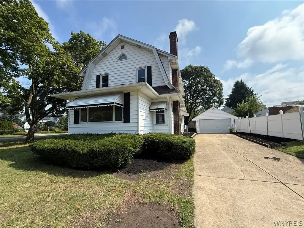 87 Dorrance Avenue, Lackawanna