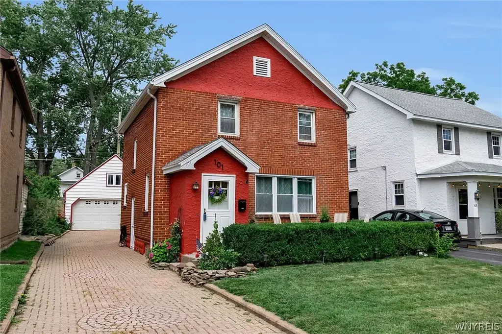 101 Regent Street, Lockport City