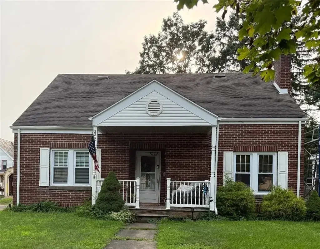 2207 Grand Central Avenue, Horseheads