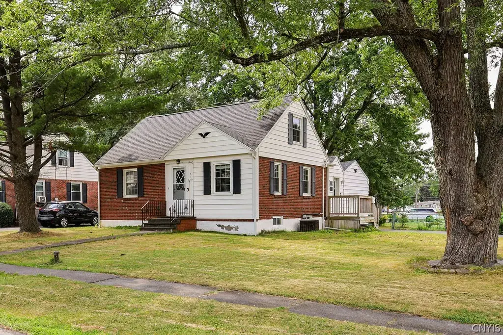 315 Russell Avenue, Salina