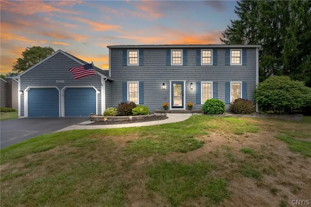 4233 Halfmoon Circle, Clay
