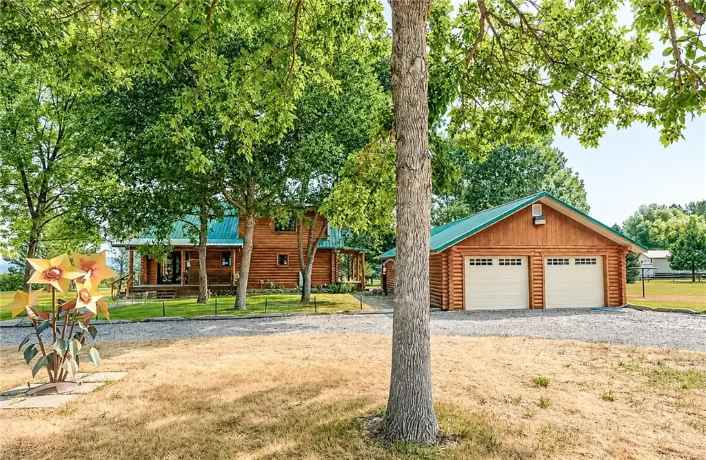 17 Stillwater Estates Road, Columbus