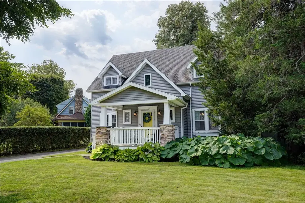 11 Seymour Road, Irondequoit
