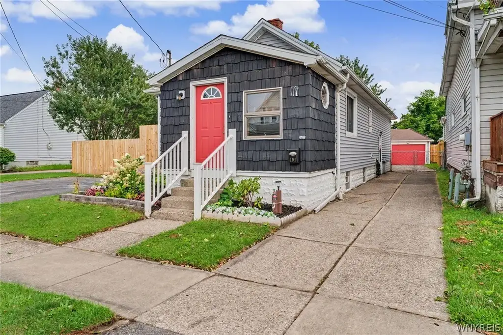 191 Cass Avenue, Cheektowaga