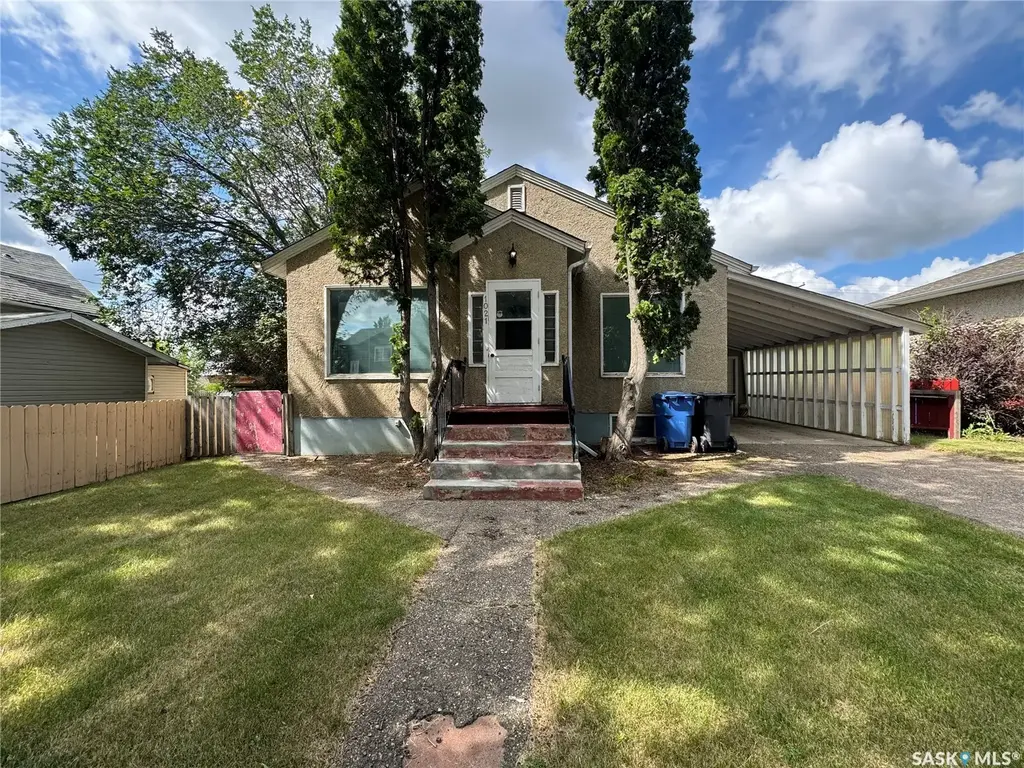 1021 105th Street, North Battleford