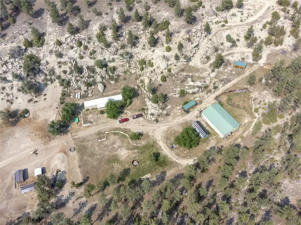 119 Log Cabin Road, Roundup