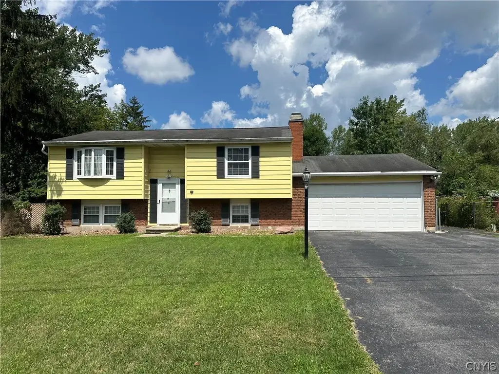 5941 Farrington Road, Cicero