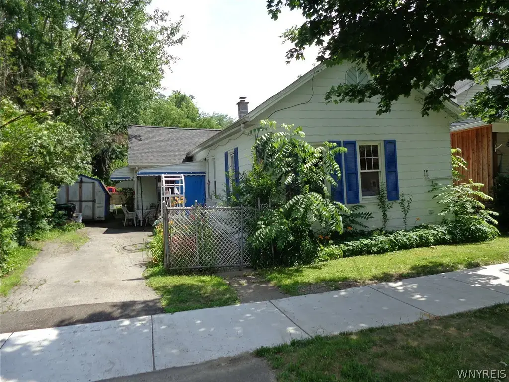 95 Fletcher Street, Tonawanda