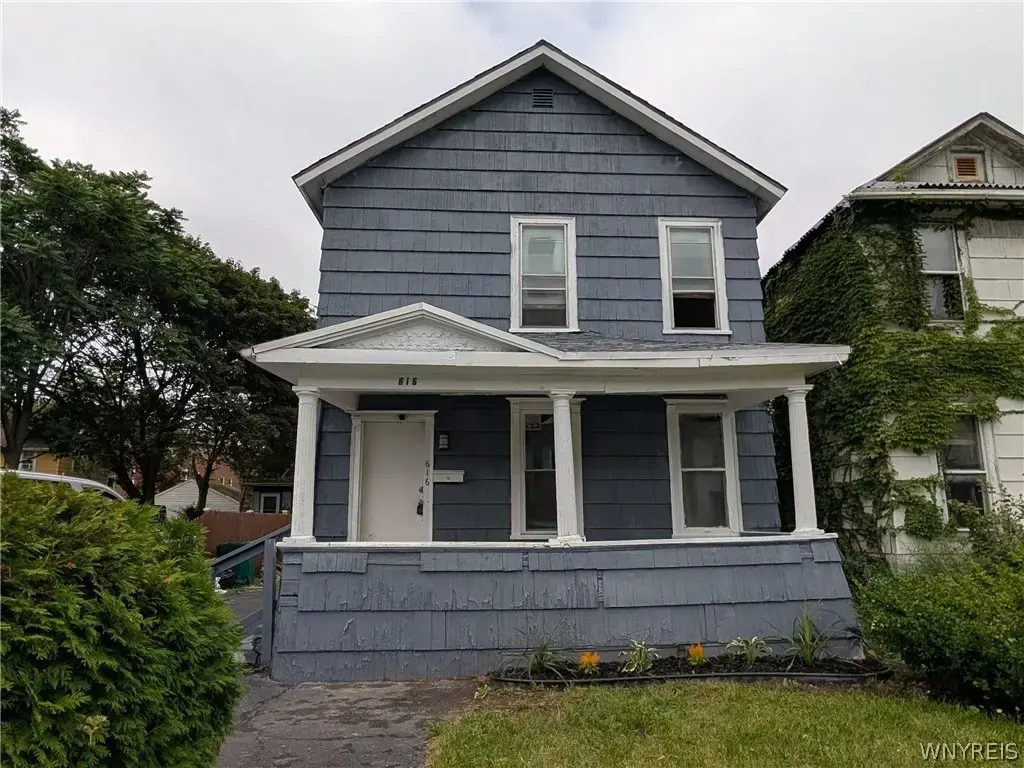 616 7th Ave (upper), Niagara Falls