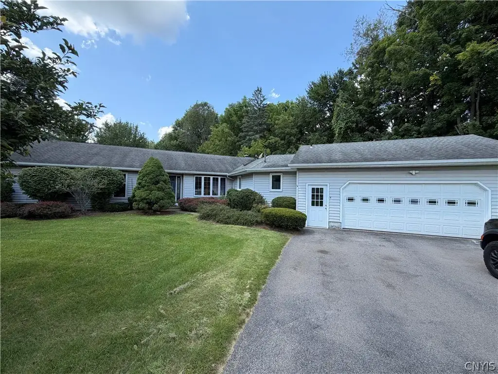 6481 N Manlius Road, Manlius