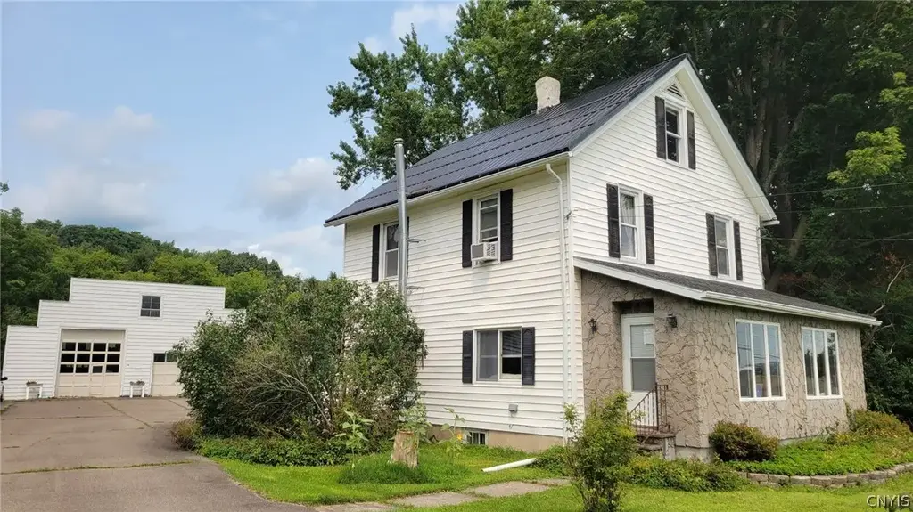 853 State Route 222, Cortlandville