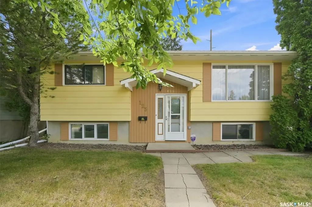 125 Arnason Crescent, Saskatoon