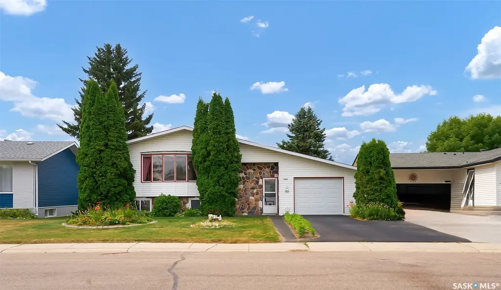504 4th Avenue W, Biggar