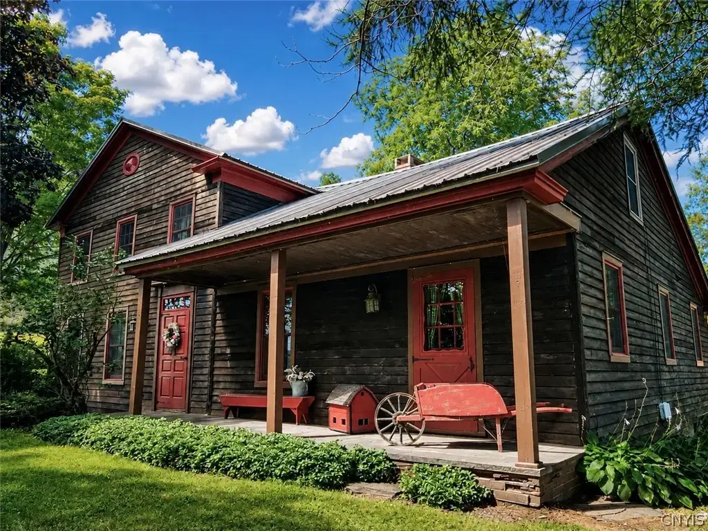 2933 Erieville Road, Nelson