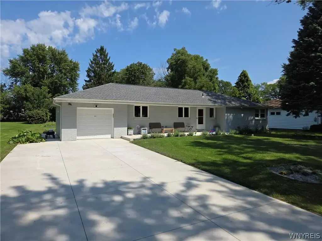 987 Elliott Drive, Lewiston