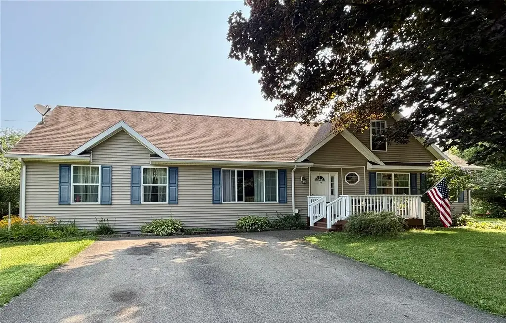 739 Wilawana Road, Athens Twp