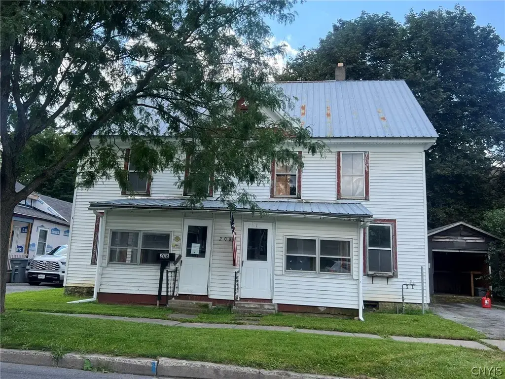 208 Academy Street, Watertown City