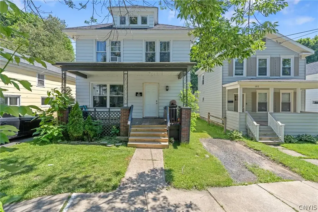 180 W Seneca Street, Oswego