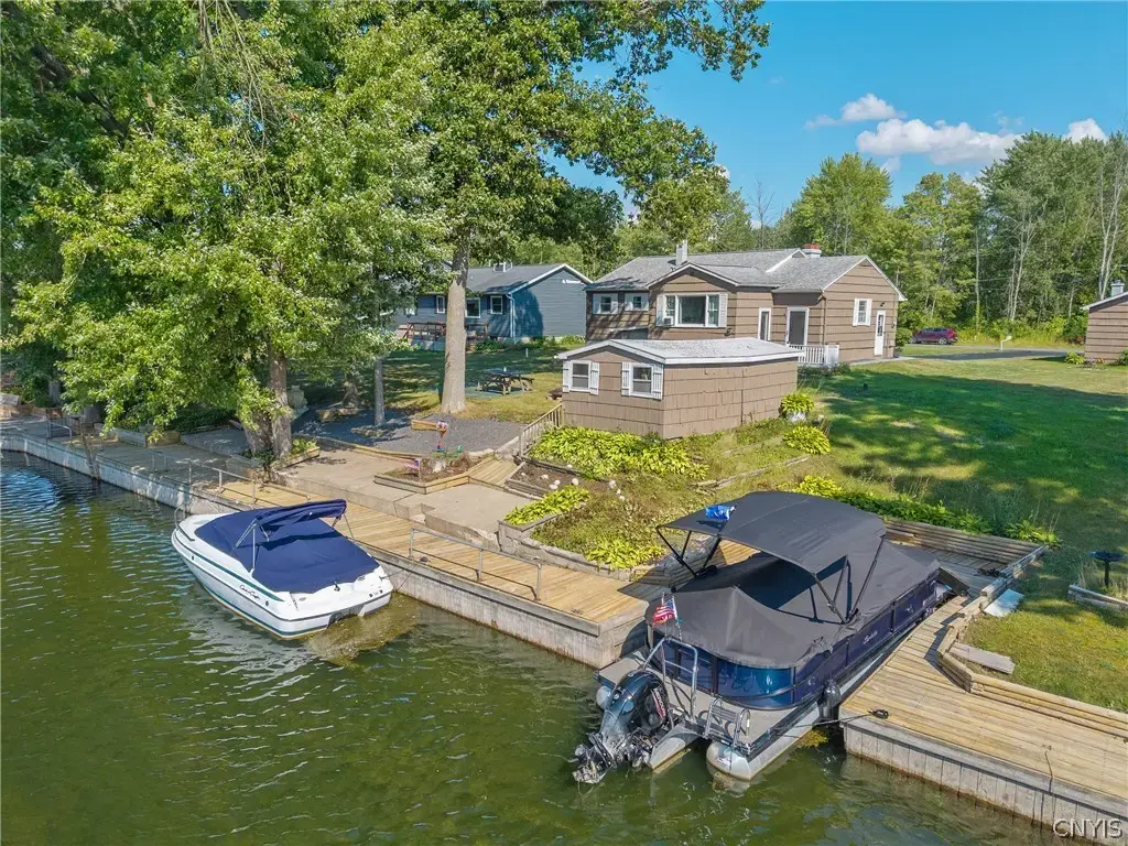 9741 Ethel Road, Clay
