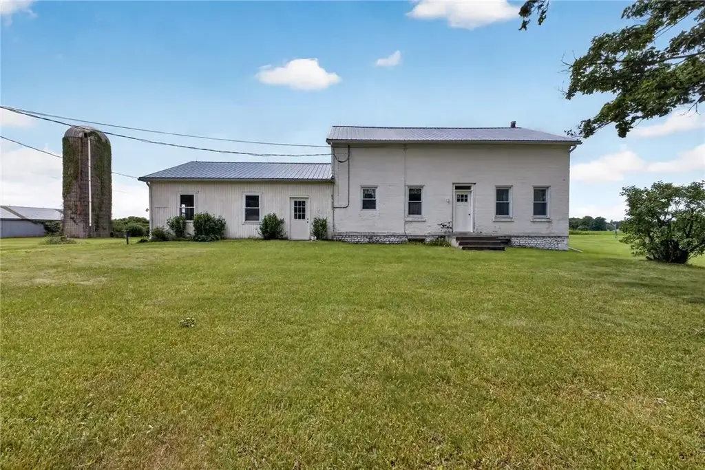 2270 Lester Road, Phelps