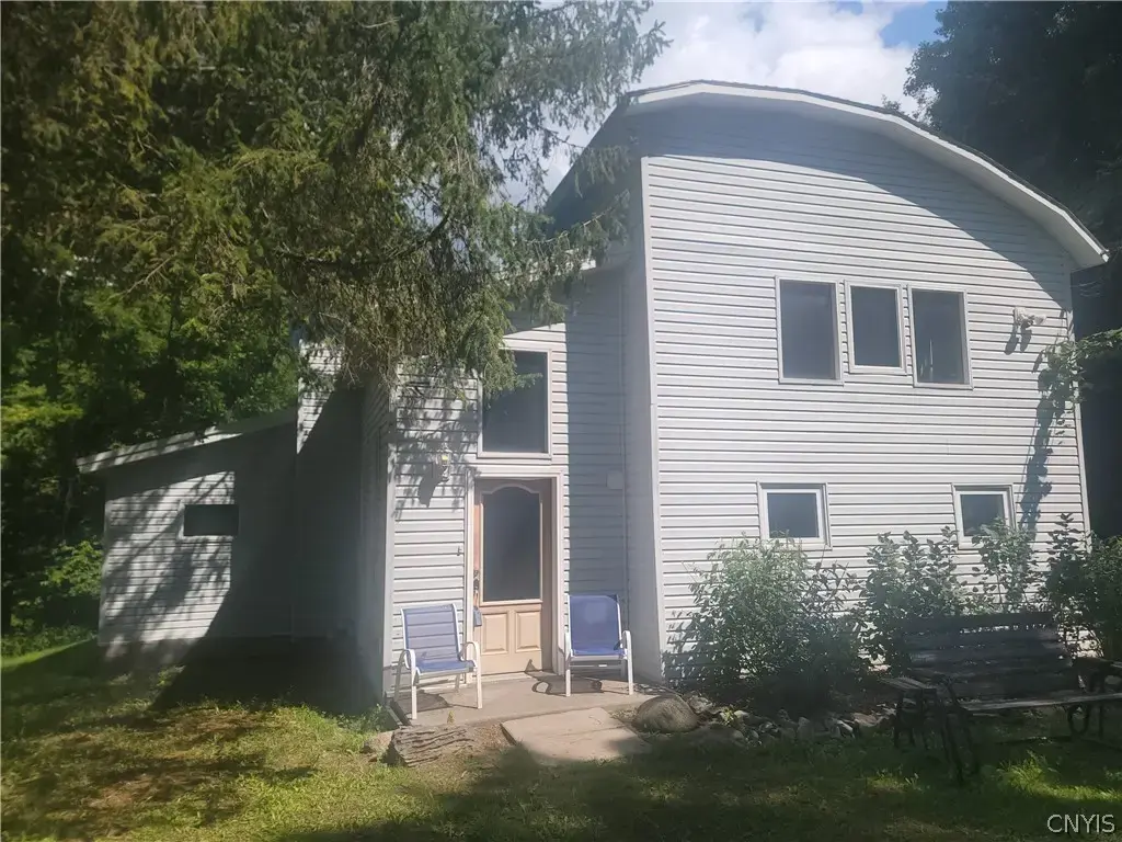 4906 Lawless Road, Marcellus