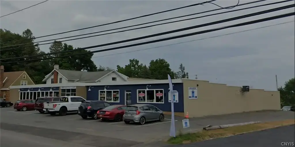 604 S Main Street, Hastings