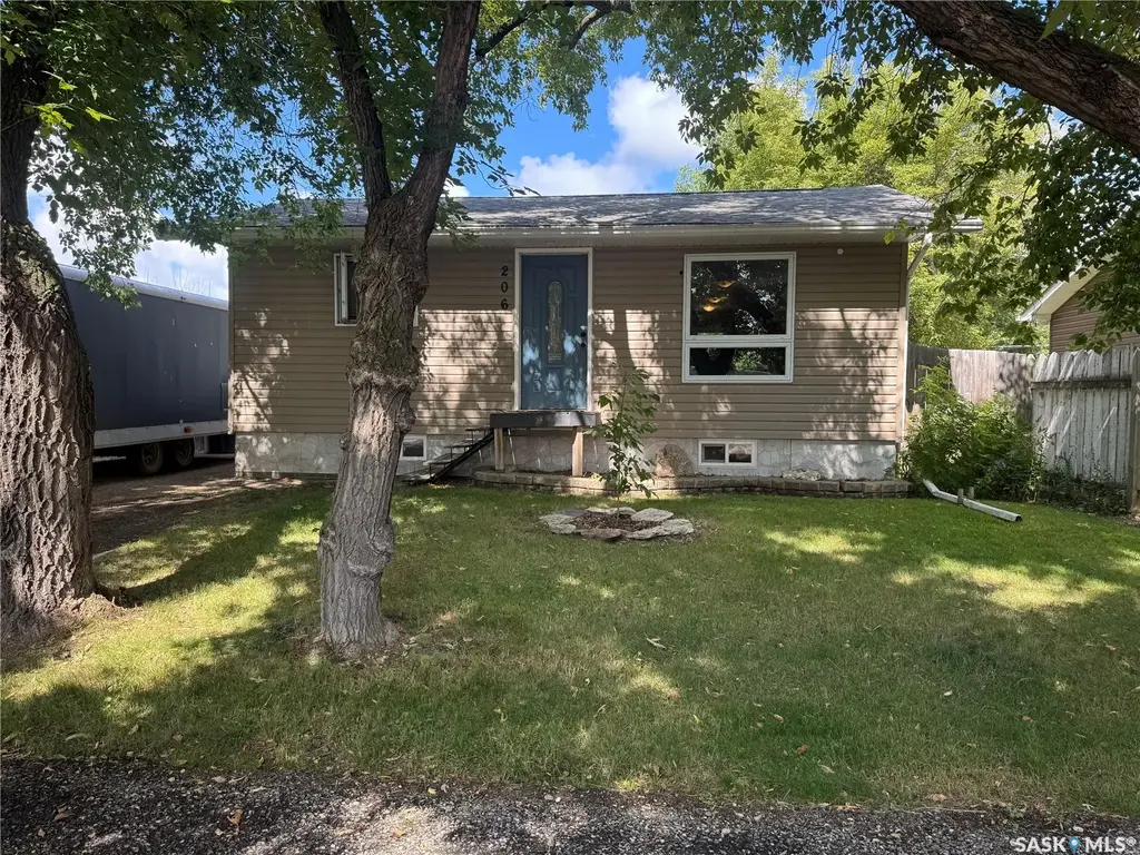 206 2nd Street N, Wakaw