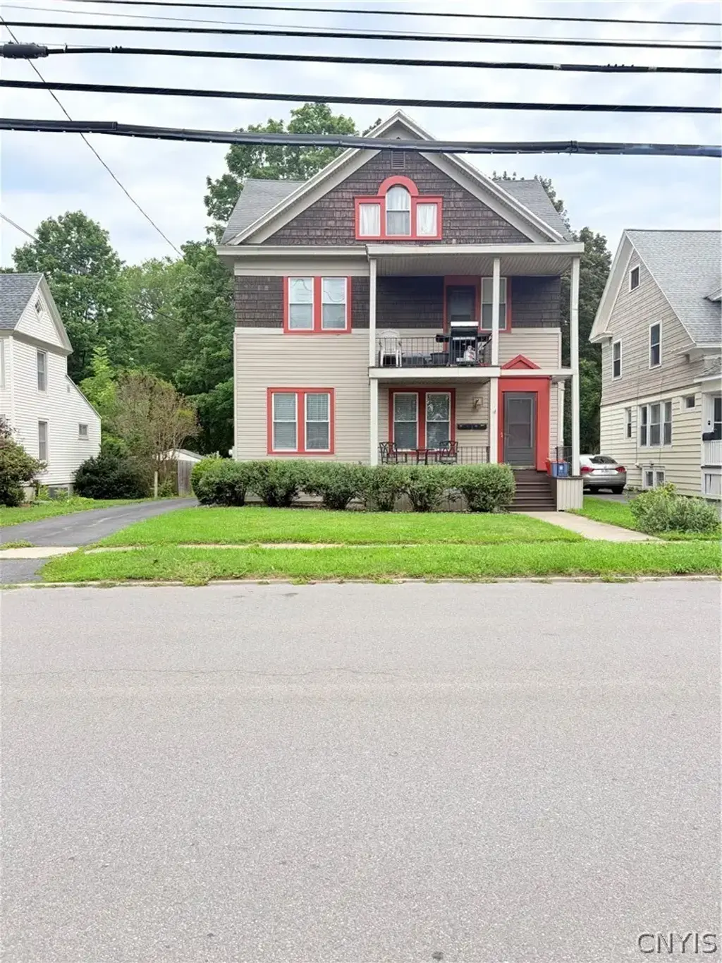 29 Higby Road, Utica