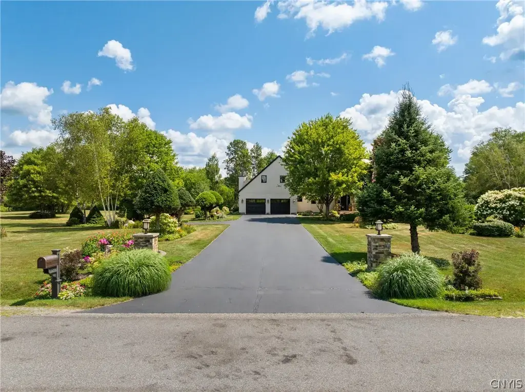 10140 Pennymix Road, Camden