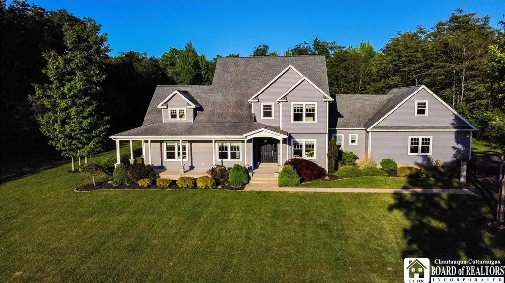 404 Cabbage Hill Road, French Creek