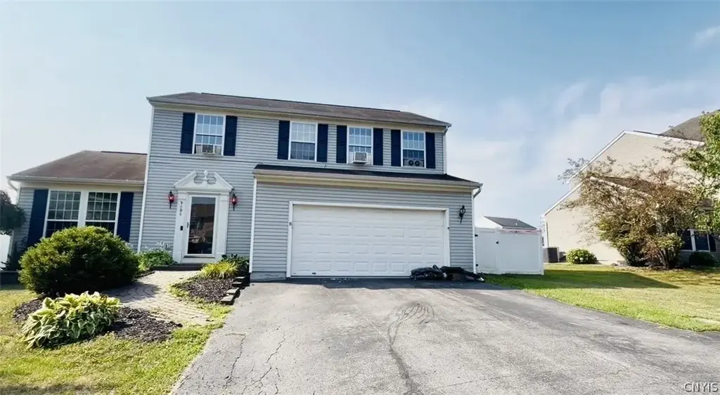5494 Ravensthorpe, Clay