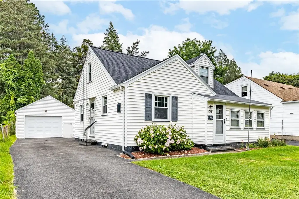 176 Glenbrook Road, Greece