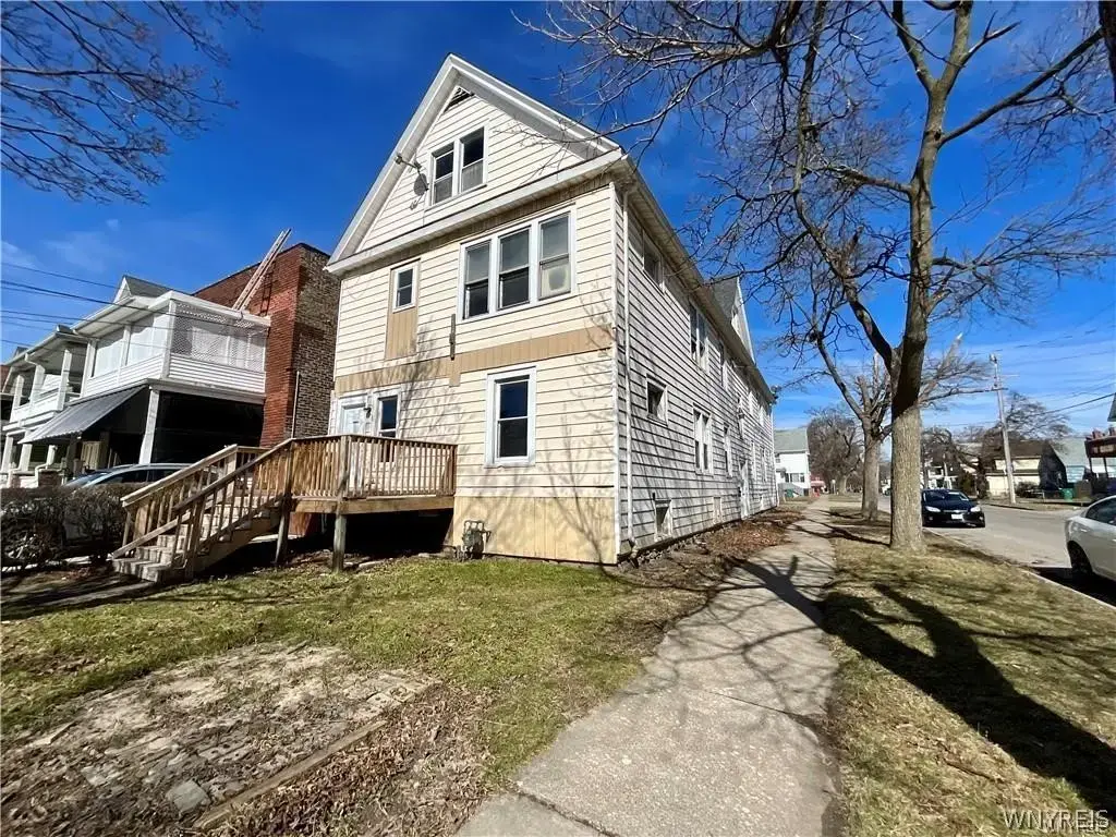 2034 La Salle Avenue, Niagara Falls
