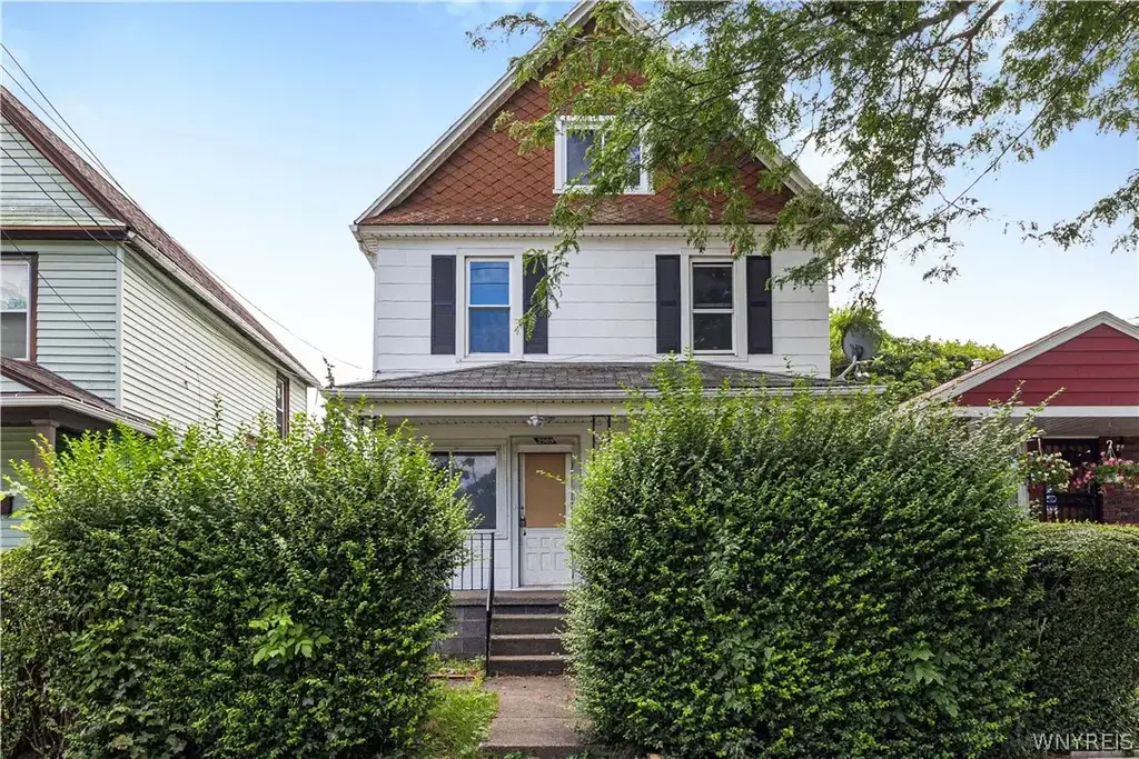 2909 Ferry Avenue, Niagara Falls