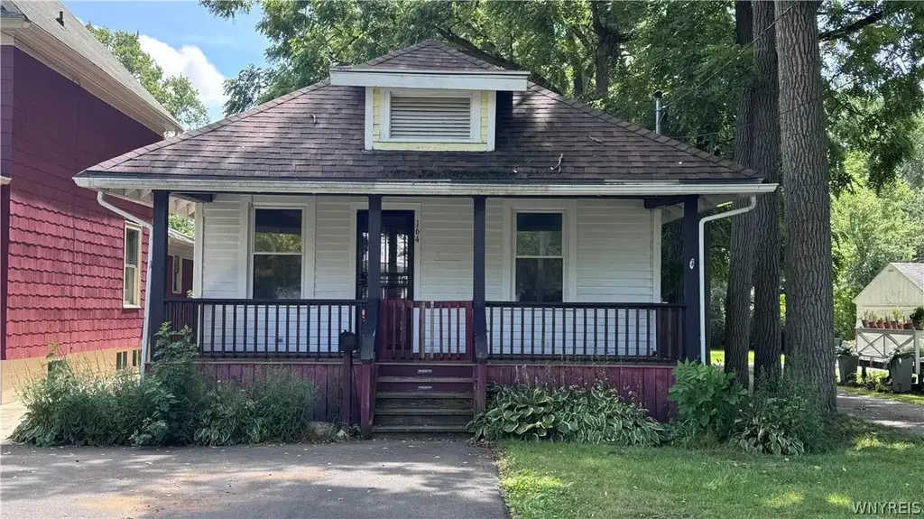 164 Long Avenue, Hamburg