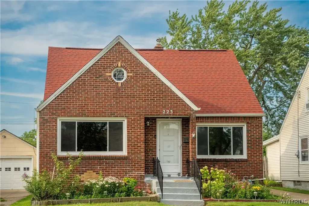 223 Renwood Avenue, Tonawanda