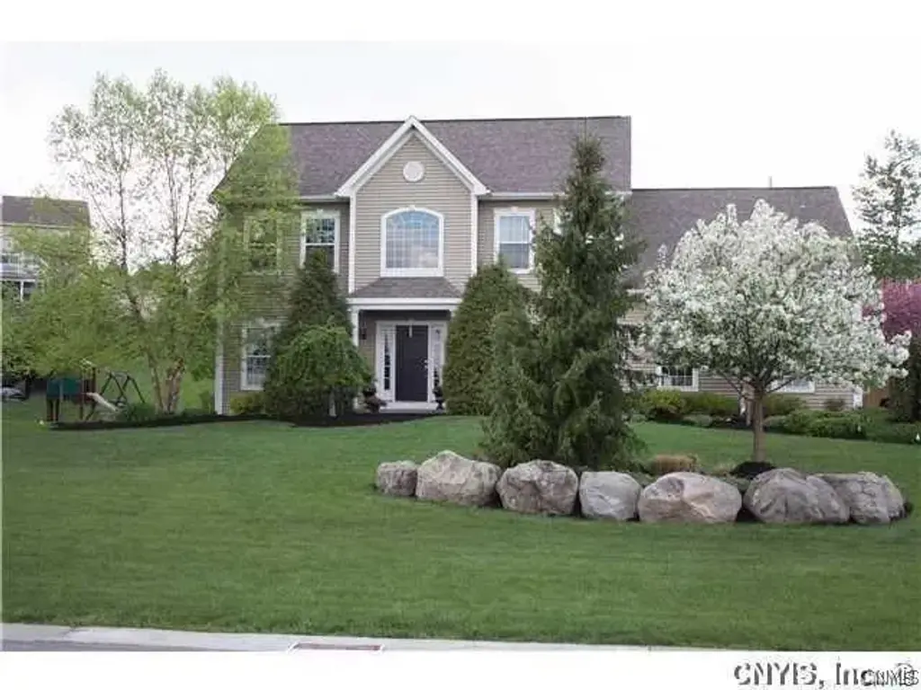 5065 Yellow Wood Parkway, DeWitt