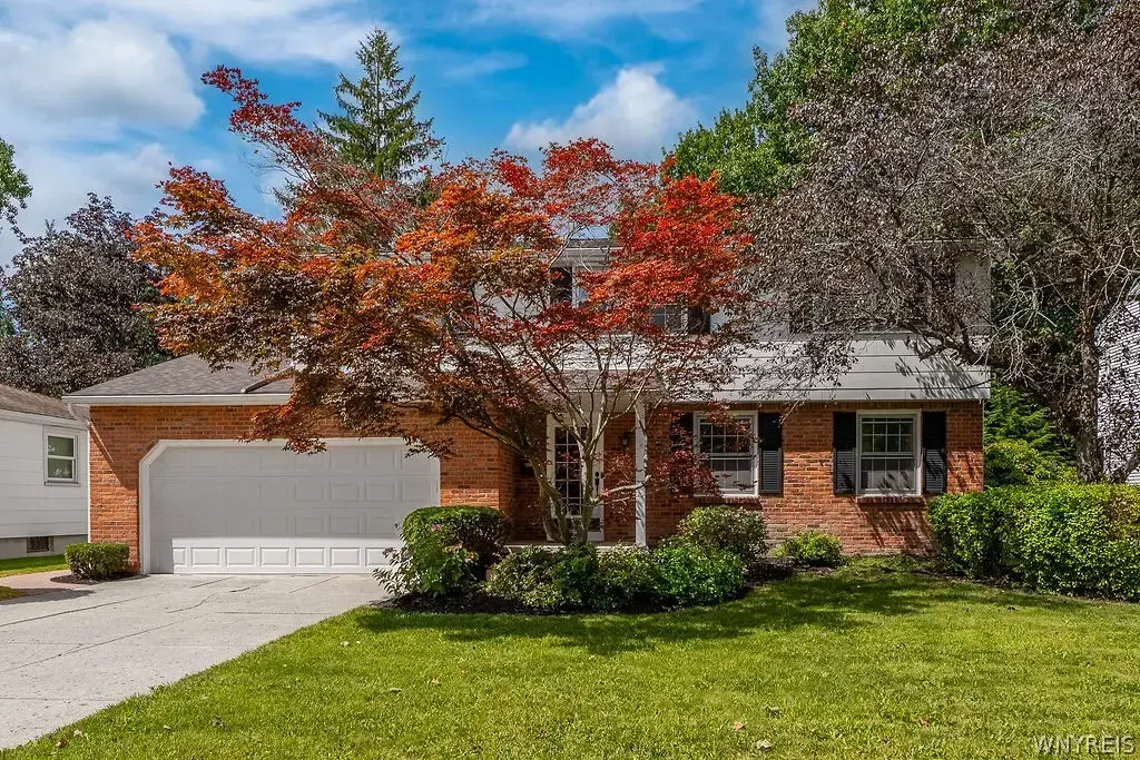 490 Sprucewood Ter Terrace, Amherst