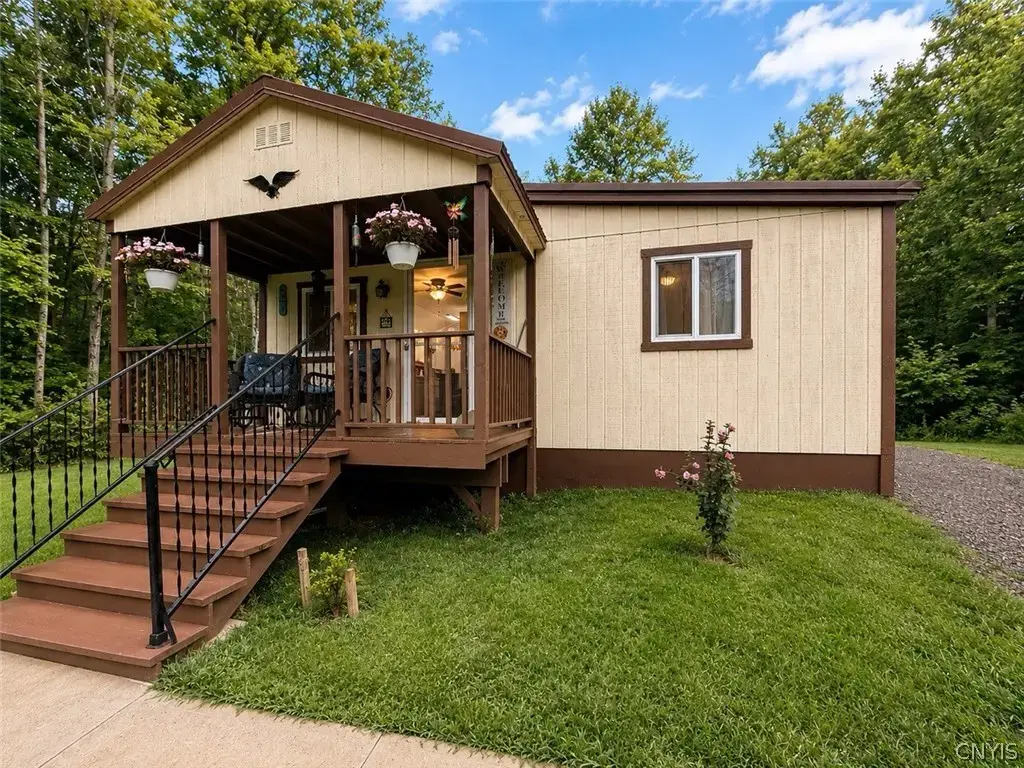 5491 Carr Road, Willet
